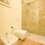 Lejlighed 2 Min From Station And With Wifi And Ac