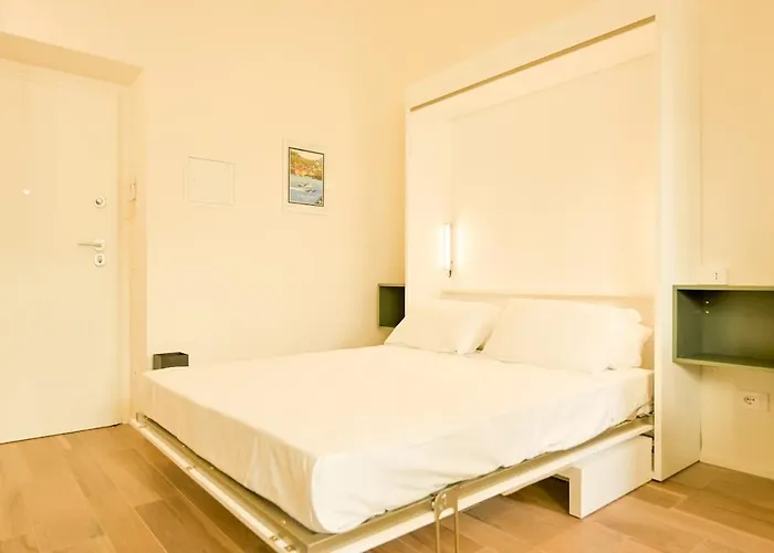 2 Min From Station And With Wifi And Ac Daire *