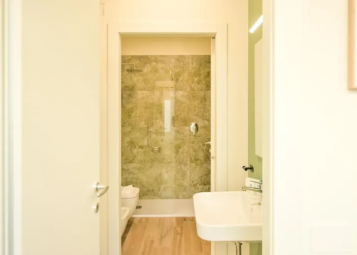 2 Min From Station And With Wifi And Ac Apartman *